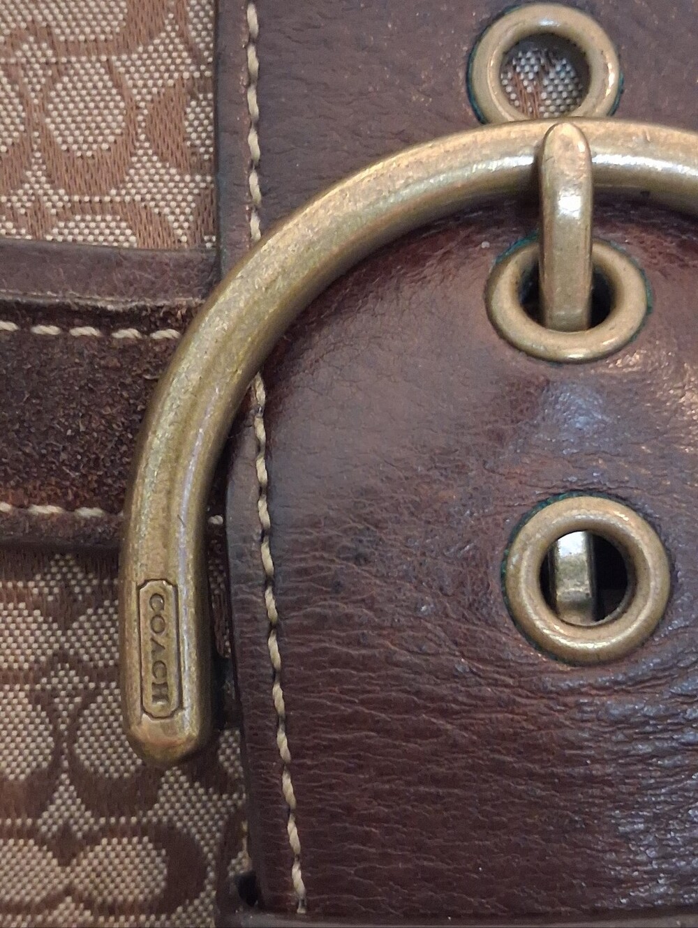 Coach Vintage Y2K Soho Signature Handbag - Picture 12 of 16